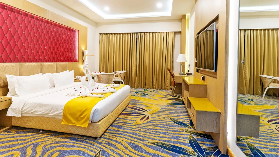 mechi-club-room